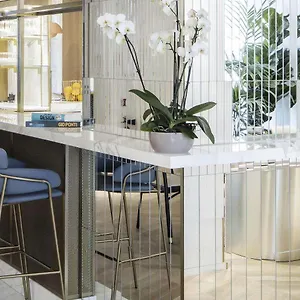4* Hotel Parisianer
