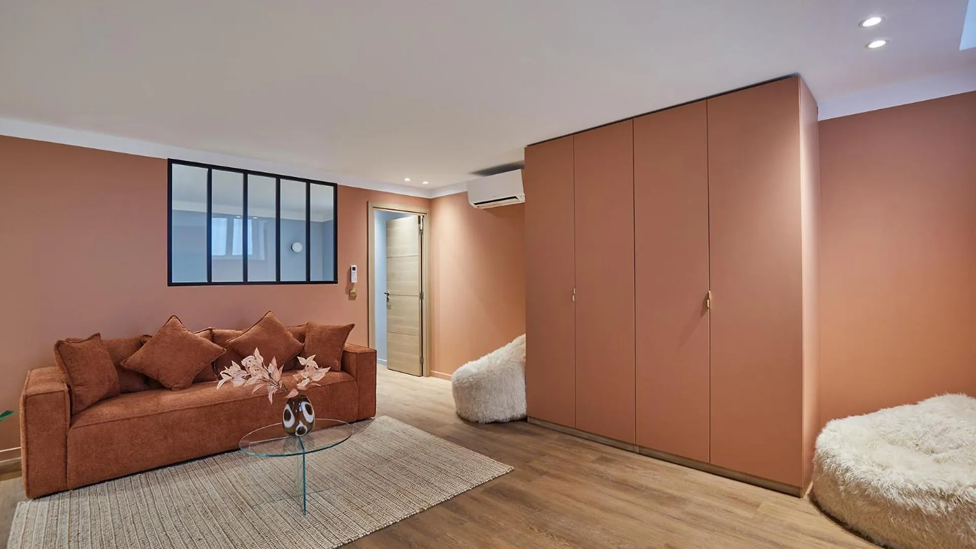 Apartment Center Of Paris Bastille By Studio Prestige
